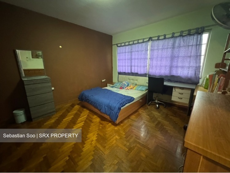Blk 239 Bukit Panjang Ring Road (Bukit Panjang), HDB Executive #560514561